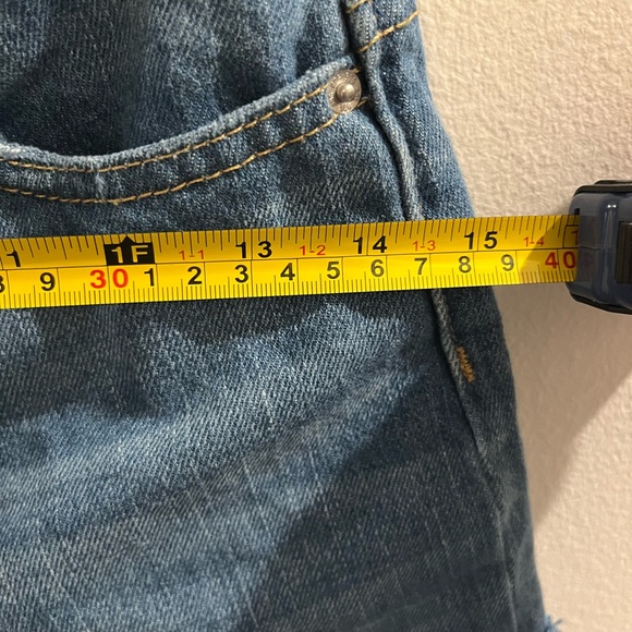 💕 BDG Urban Outfitters Mom High Rise Cutoff Shorts - Size 25 sku#119 - Picture 4 of 4